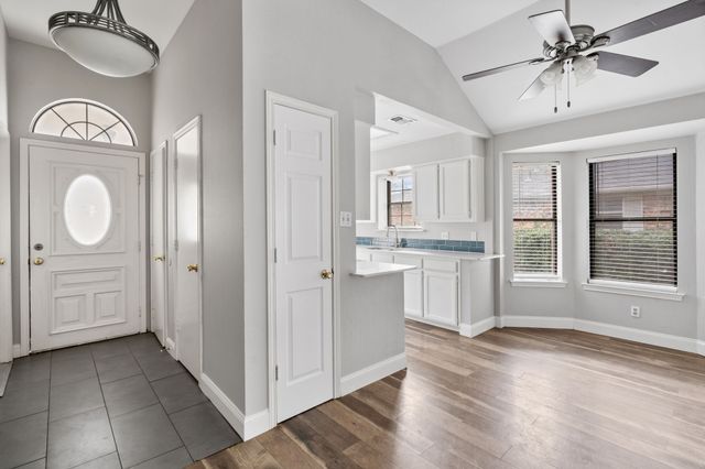 2901 Anysa Lane, Denton, TX 76209