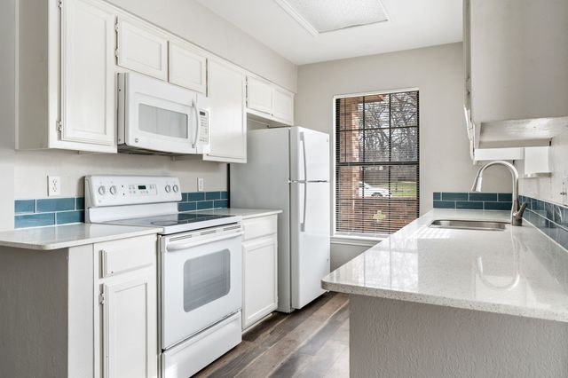 2901 Anysa Lane, Denton, TX 76209
