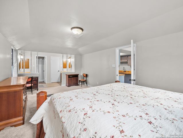 5035 Timberhurst, San Antonio, TX 78250
