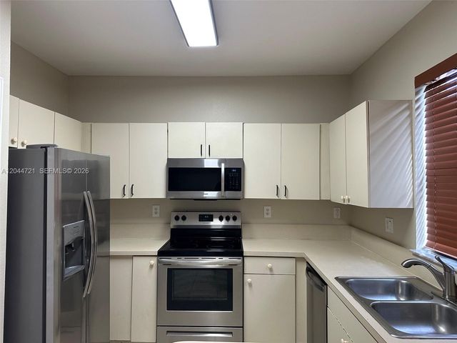 13741 SW 274th Terrace, Homestead, FL 33032