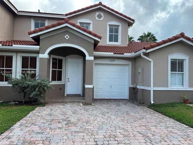 13741 SW 274th Terrace, Homestead, FL 33032