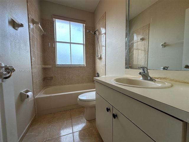 13741 SW 274th Terrace, Homestead, FL 33032