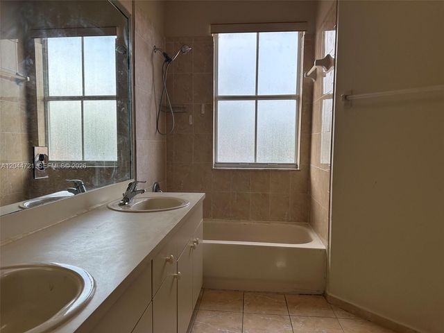 13741 SW 274th Terrace, Homestead, FL 33032