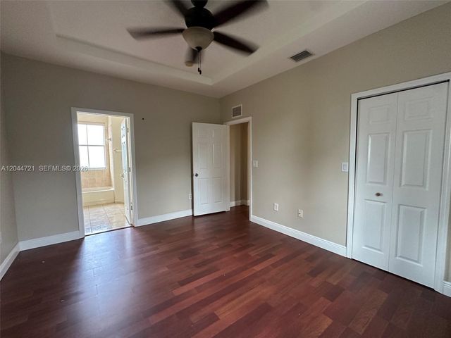 13741 SW 274th Terrace, Homestead, FL 33032
