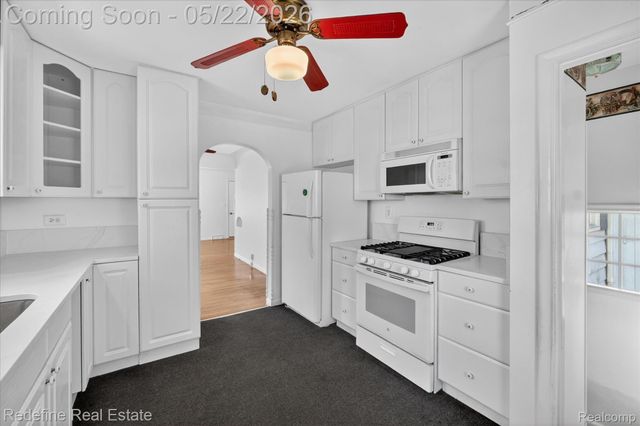 3207 Waukegan Street, Auburn Hills, MI 48326