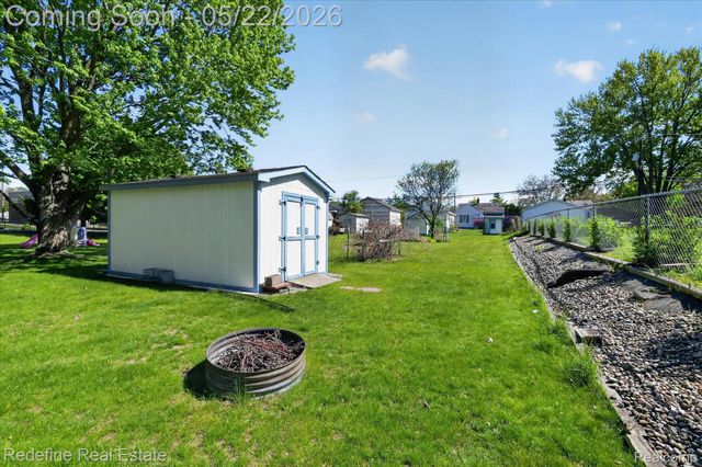 3207 Waukegan Street, Auburn Hills, MI 48326