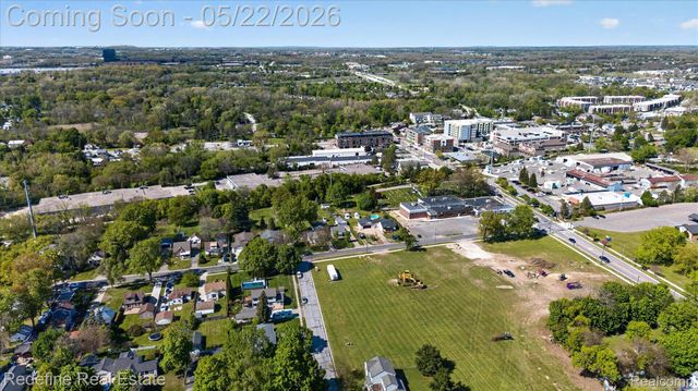3207 Waukegan Street, Auburn Hills, MI 48326