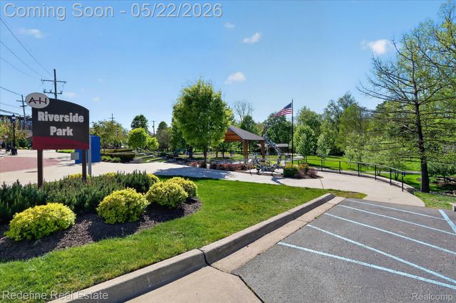 3207 Waukegan Street, Auburn Hills, MI 48326