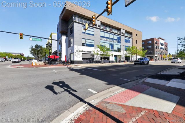 3207 Waukegan Street, Auburn Hills, MI 48326