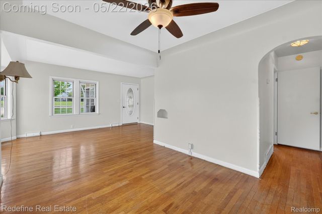 3207 Waukegan Street, Auburn Hills, MI 48326
