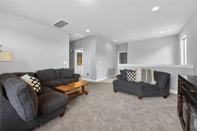 2507 SW Hampton Avenue, Bentonville, AR 72713