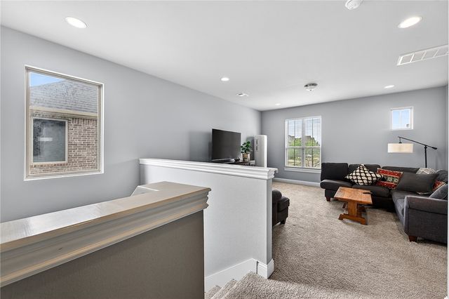 2507 SW Hampton Avenue, Bentonville, AR 72713