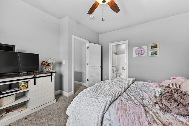 2507 SW Hampton Avenue, Bentonville, AR 72713