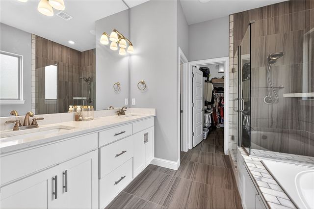 2507 SW Hampton Avenue, Bentonville, AR 72713