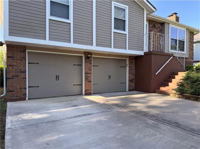 20405 E 15th Terrace, Independence, MO 64056