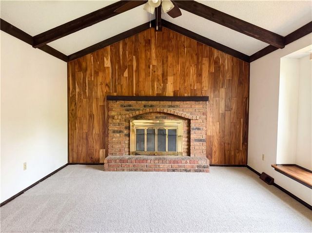 20405 E 15th Terrace, Independence, MO 64056