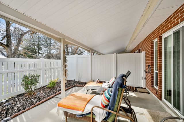 66 BROOKSIDE LN, Centerville, UT 84014