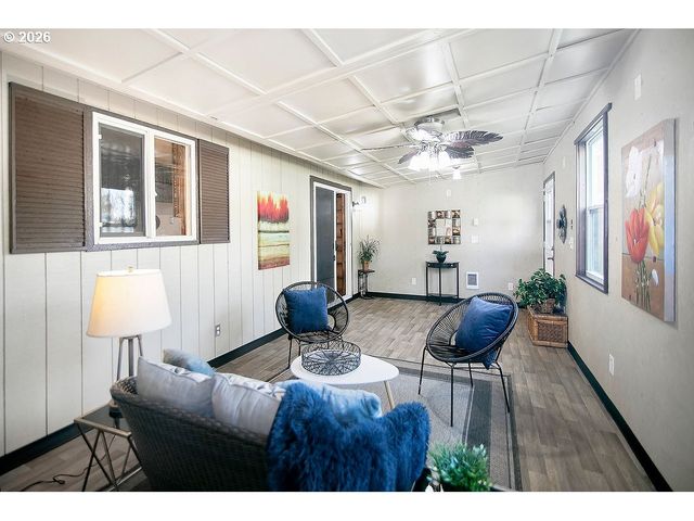 140 ROGERS Rd, Silver Lake, WA 98645