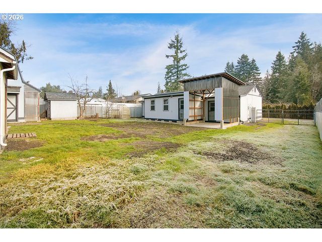 140 ROGERS Rd, Silver Lake, WA 98645
