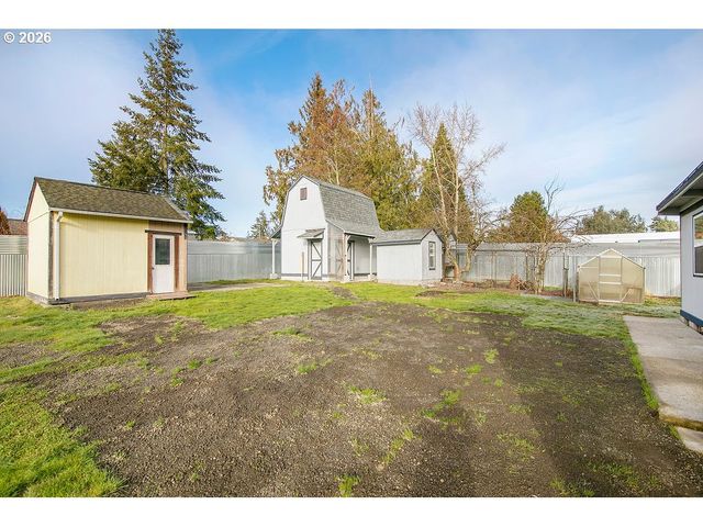 140 ROGERS Rd, Silver Lake, WA 98645