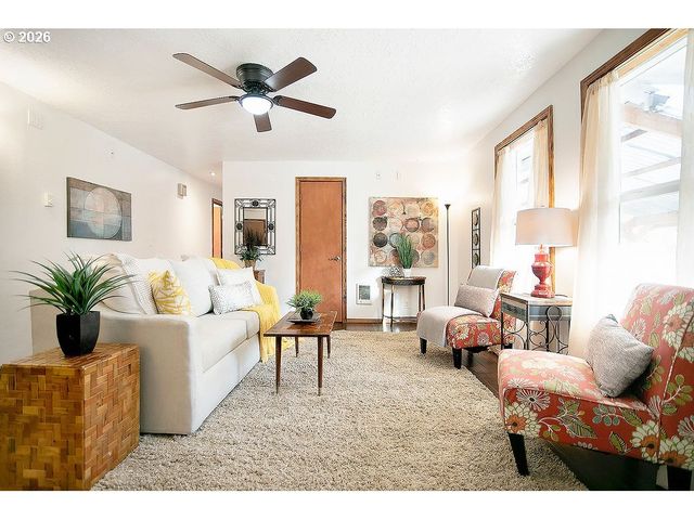 140 ROGERS Rd, Silver Lake, WA 98645