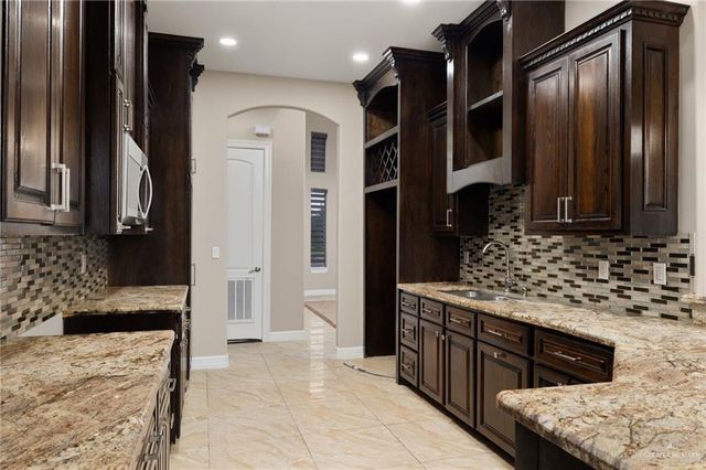 7514 Shilo Drive, Weslaco, TX 78599