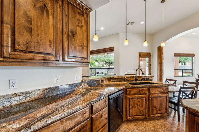 10426 GREENWAY Street, Mesa, AZ 85207