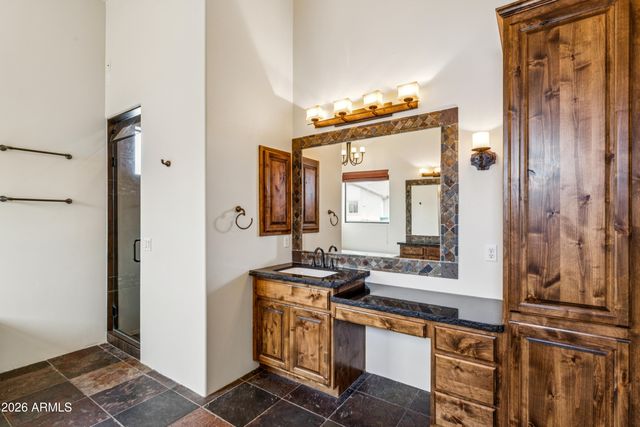 10426 GREENWAY Street, Mesa, AZ 85207