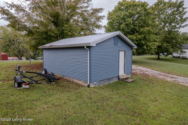 3027 CenterView Rough River Lane Ln, Hudson, KY 40145