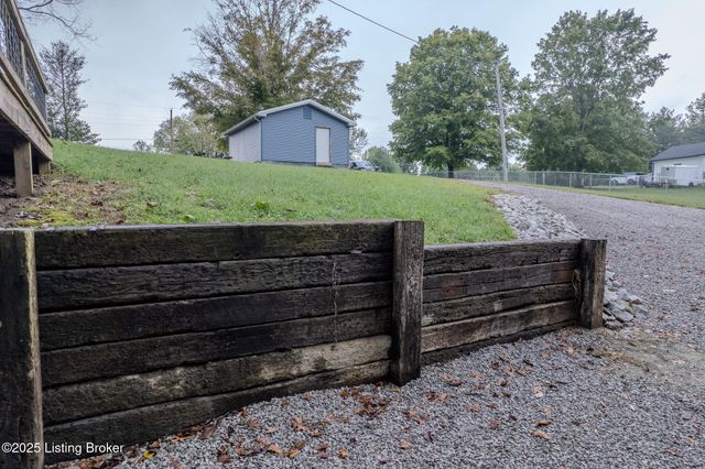 3027 CenterView Rough River Lane Ln, Hudson, KY 40145