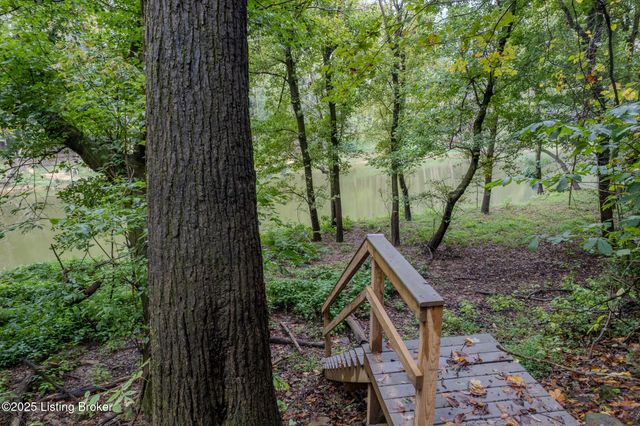 3027 CenterView Rough River Lane Ln, Hudson, KY 40145