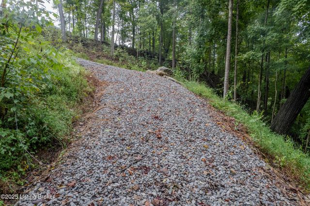 3027 CenterView Rough River Lane Ln, Hudson, KY 40145