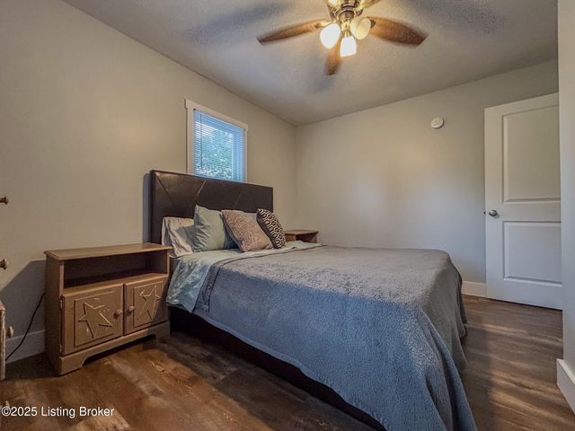 3027 CenterView Rough River Lane Ln, Hudson, KY 40145