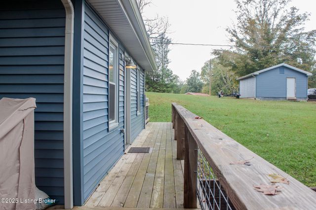 3027 CenterView Rough River Lane Ln, Hudson, KY 40145