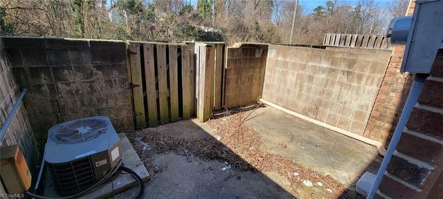 3923 Overland Heights B, Greensboro, NC 27407