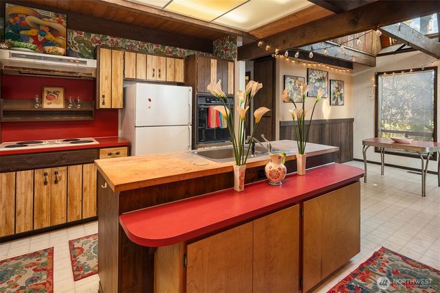 1725 W 13th Street, Port Angeles, WA 98363