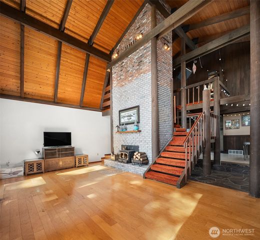 1725 W 13th Street, Port Angeles, WA 98363