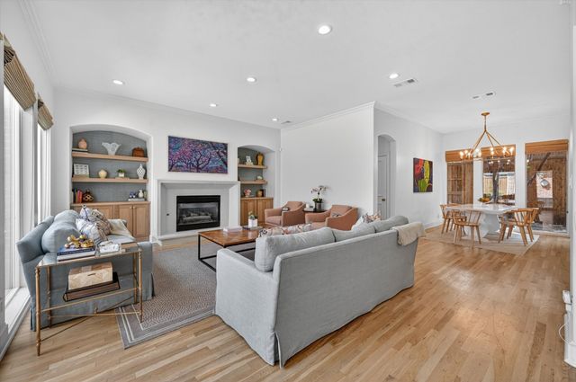 5132 Quail Lake Drive, Dallas, TX 75287