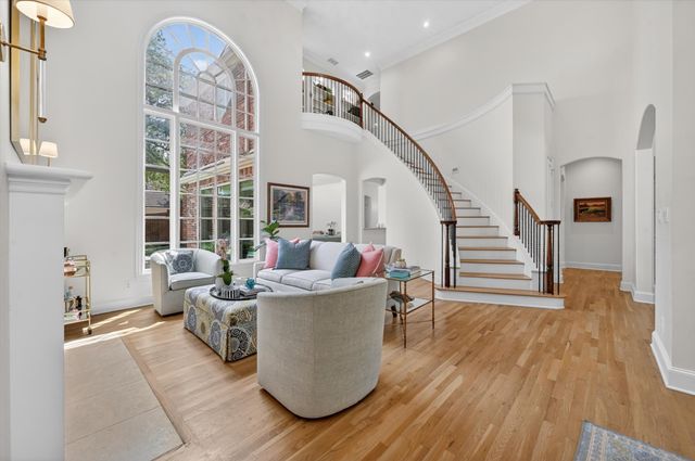 5132 Quail Lake Drive, Dallas, TX 75287