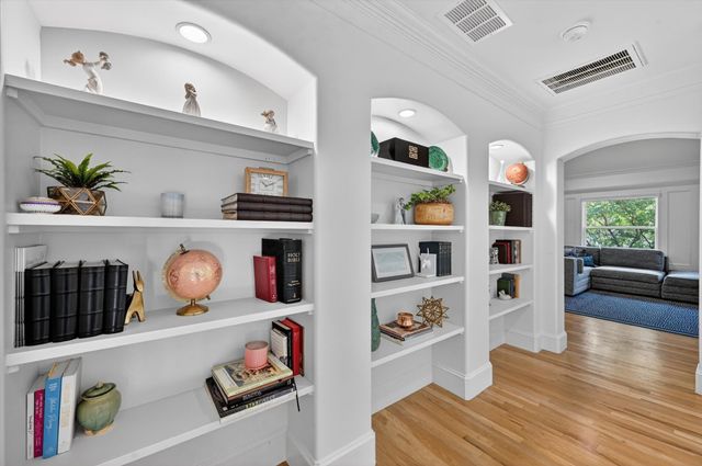 5132 Quail Lake Drive, Dallas, TX 75287