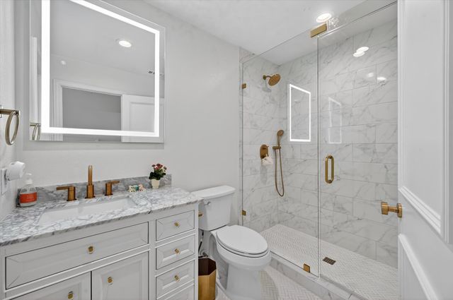 5132 Quail Lake Drive, Dallas, TX 75287