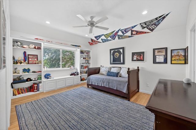 5132 Quail Lake Drive, Dallas, TX 75287