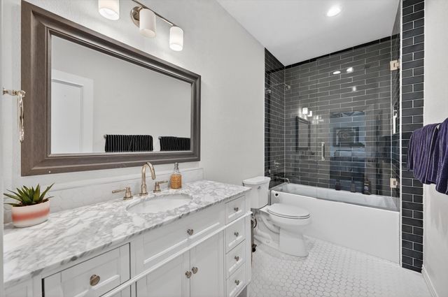 5132 Quail Lake Drive, Dallas, TX 75287