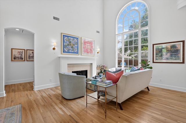 5132 Quail Lake Drive, Dallas, TX 75287