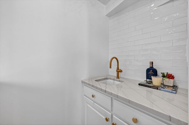 5132 Quail Lake Drive, Dallas, TX 75287