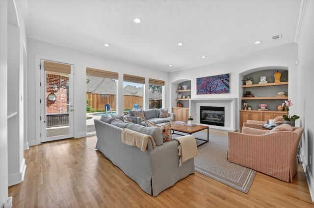 5132 Quail Lake Drive, Dallas, TX 75287