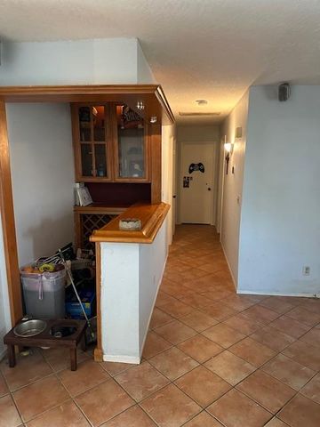 3312 N Hanover Avenue, Fresno, CA 93722