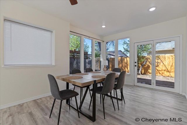 3046 DILLON AVE, Cheyenne, WY 82001