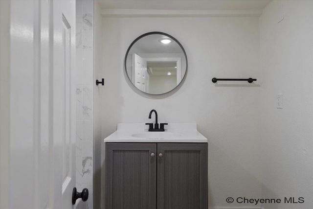 3046 DILLON AVE, Cheyenne, WY 82001