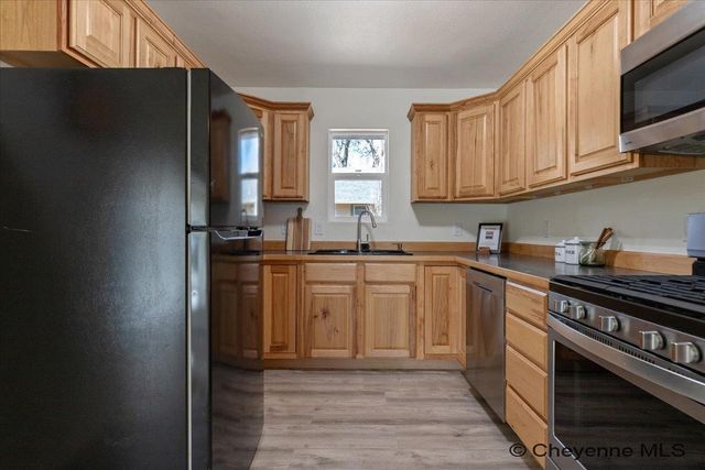 3046 DILLON AVE, Cheyenne, WY 82001